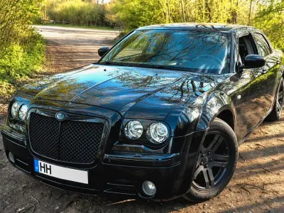 Używany Chrysler 300C 268 KM (197 kW) 2008 Czarny Sedan/Limuzyna