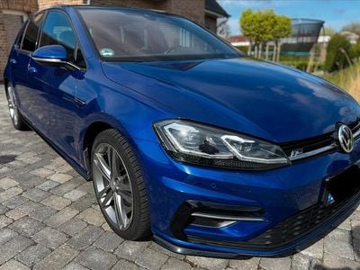 Usata VW Golf VII R-line 150 CV (110 kW) 2017 Blu Berlina