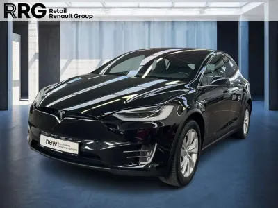 Begagnad Tesla Model X 344 kW (469 HK) 2017 Svart SUV