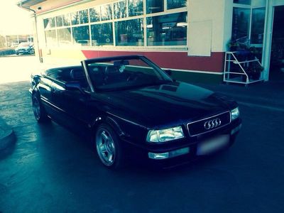 Second-hand Audi 80 Basis 116 CP (85 kW) 1994 Albastru Cabrio