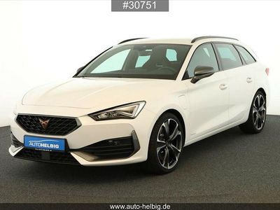 Second-hand Cupra Leon VZ 245 CP (180 kW) 2023 Alb Break
