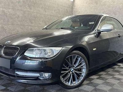 Gebraucht BMW 335 306 PS (225 kW) 2012 Schwarz metallic Cabrio