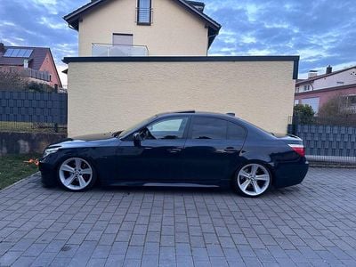 Second-hand BMW 525 M Sport 197 CP (144 kW) 2007 Albastru Berlinǎ