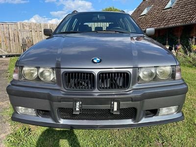 Second-hand BMW 328 M Sport 193 CP (141 kW) 1995 Gri Break