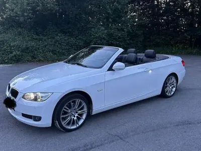Gebraucht BMW 320 Cabriolet Performance 170 PS (125 kW) 2010 Weiß Cabrio