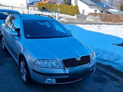 Gebraucht Skoda Octavia 143 PS (105 kW) 2009 Silber Kombi