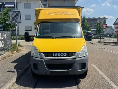 Gebraucht Iveco Daily 106 PS (77 kW) 2011 Gelb