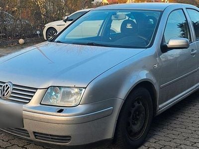 Gebraucht VW Bora 131 PS (96 kW) 2001 Silber Limousine
