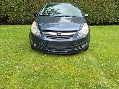 Gebraucht Opel Corsa 90 PS (66 kW) 2008 Grau Kleinwagen
