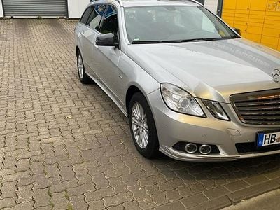 Mercedes E200