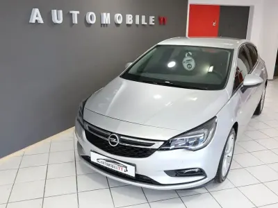 Brugt Opel Astra Edition 105 HK (77 kW) 2015 Sølv Sedan