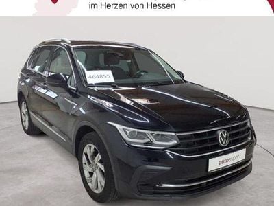 Deep black perleffekt Gebraucht 2021 VW Tiguan Life SUV | 25.990 € (Guter Preis)