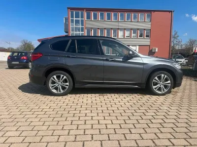 Gebraucht BMW X1 190 PS (139 kW) 2016 Grau SUV
