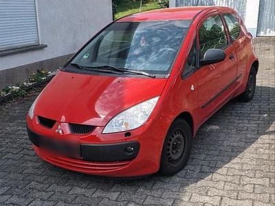 Usata Mitsubishi Colt 95 CV (69 kW) 2004 Rosso Utilitaria