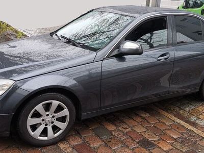 gebraucht Mercedes C220 CDI AUTOMATIK TÜV SHZ KLIMA NAVI XENON Top