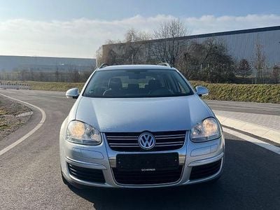 Silber Gebraucht 2009 VW Golf VI Comfortline Kleinwagen | 4.499 € (Fairer Preis)