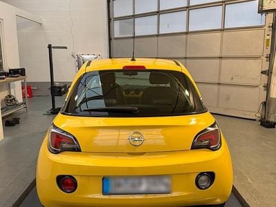 Opel Adam