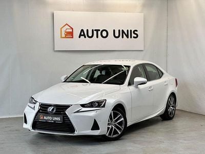 Lexus IS300h