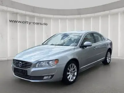 Gebraucht Volvo S80 Summum 179 PS (131 kW) 2013 Silber Limousine