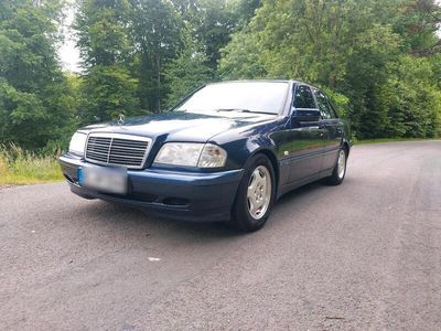 Mercedes C240