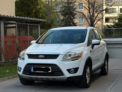 Używany Ford Kuga Titanium 140 KM (102 kW) 2010 Biały SUV