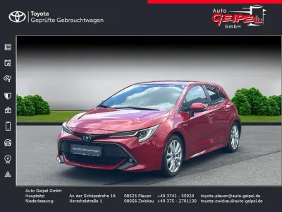 Gebraucht Toyota Corolla Team 122 PS (89 kW) 2021 Karminarot metallic Limousine
