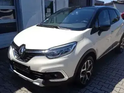 Gebraucht Renault Captur Expression 90 PS (66 kW) 2018 Elfenbein d16 + schwarz gne SUV
