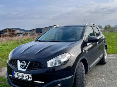 Gebraucht Nissan Qashqai I-Way 117 PS (86 kW) 2010 Violet SUV