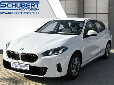 Używany BMW 116 Performance 122 KM (89 kW) 2026 Biały Hatchback