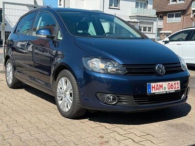 Second-hand VW Golf VII Life 105 CP (77 kW) 2013 Albastru Berlinǎ