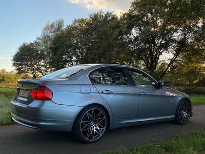BMW 325