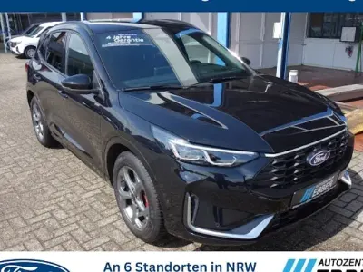 Gebraucht Ford Kuga ST-Line X 186 PS (136 kW) 2025 Schwarz SUV