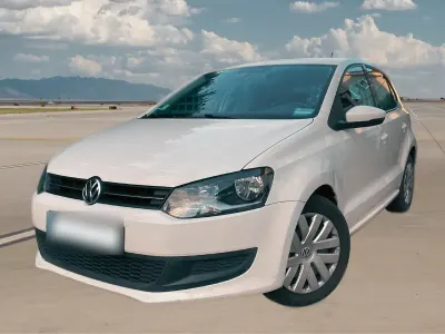 Gebraucht VW Polo Comfortline 86 PS (63 kW) 2010 Weiß Kleinwagen