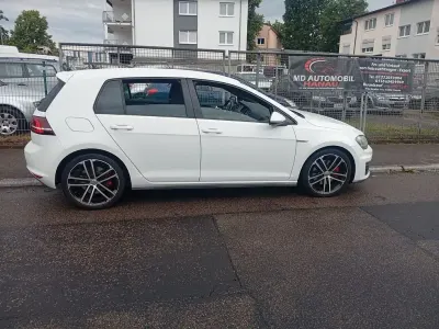 Gebraucht VW Golf VII GTD 184 PS (135 kW) 2014 Weiß Limousine