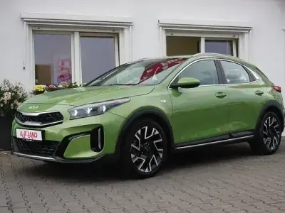 Gebraucht Kia XCeed Spirit 140 PS (102 kW) 2024 Grün SUV