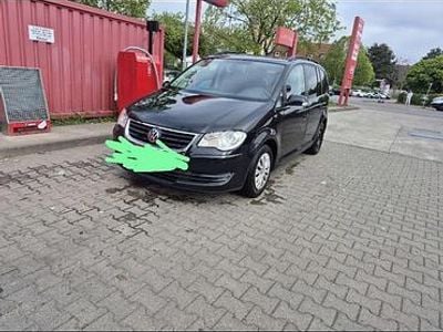 Usata VW Touran 105 CV (77 kW) 2008 Nero Monovolume