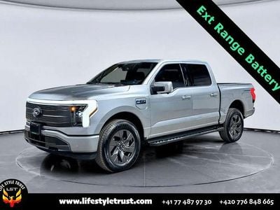 Usata Ford F-150 Lariat 425 kW (579 CV) 2025 Argento Pick-up