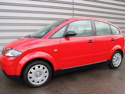 Gebraucht Audi A2 75 PS (55 kW) 2005 Rot Kleinwagen