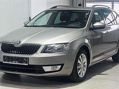 Gebraucht Skoda Octavia Ambition 150 PS (110 kW) 2015 Beige Kleinwagen