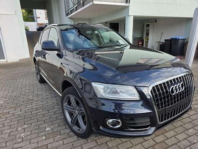 Second-hand Audi Q5 S-Line 177 CP (130 kW) 2012 Albastru SUV