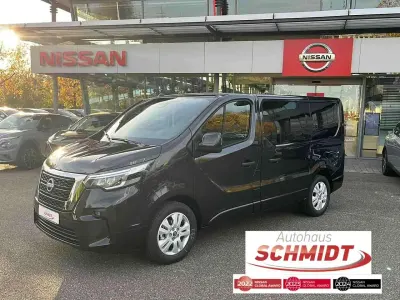 Neu Nissan Primastar Tekna 170 PS (125 kW) 2025 Midnight black Van / Kleinbus
