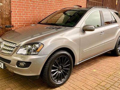Gebraucht Mercedes ML500 306 PS (225 kW) 2006 Grau SUV