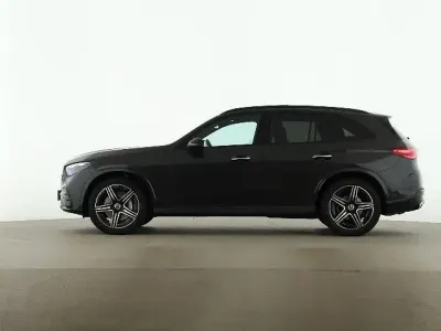 Gebraucht Mercedes GLC300 AMG Line Premium Plus 258 PS (189 kW) 2023 Andere SUV