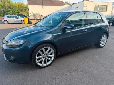 Gebraucht VW Golf VI Highline 122 PS (89 kW) 2009 Blau Limousine