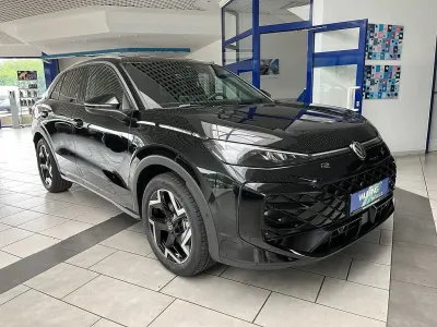 Neu VW T-Roc R-line 150 PS (110 kW) 2026 Grenadillschwarz SUV