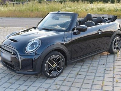 Gebraucht Mini Cooper S 135 kW (184 PS) 2023 Schwarz Kleinwagen