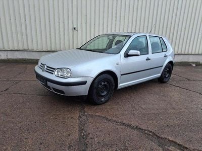 Silber Gebraucht 2001 VW Golf IV Kleinwagen | 2.199 € (Fairer Preis)