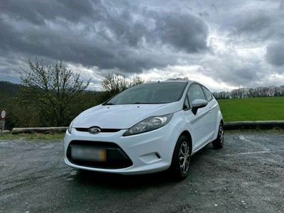 gebraucht Ford Fiesta 1.25