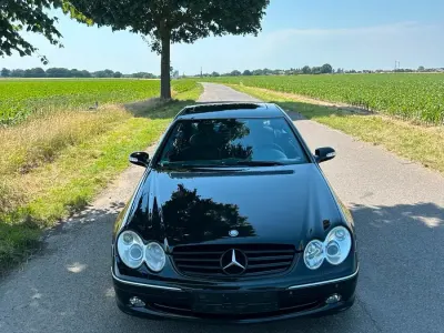 Gebraucht Mercedes CLK240 170 PS (125 kW) 2002 Schwarz Coupé