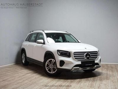 Mercedes GLB220